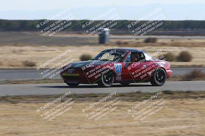 media/Nov-17-2024-CalClub SCCA (Sun) [[5252d9c58e]]/Around the Pits/